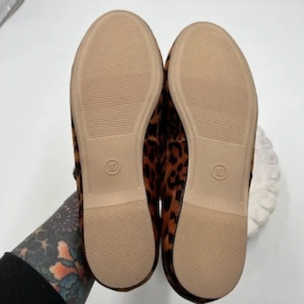 A New Day Womens Leopard Print Crisscross Mary Jane Flats Size‎ 10 NEW